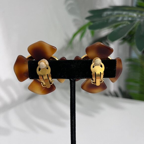 Chanel Tortoise Clover CC Clip Earrings - Picture 3 of 4